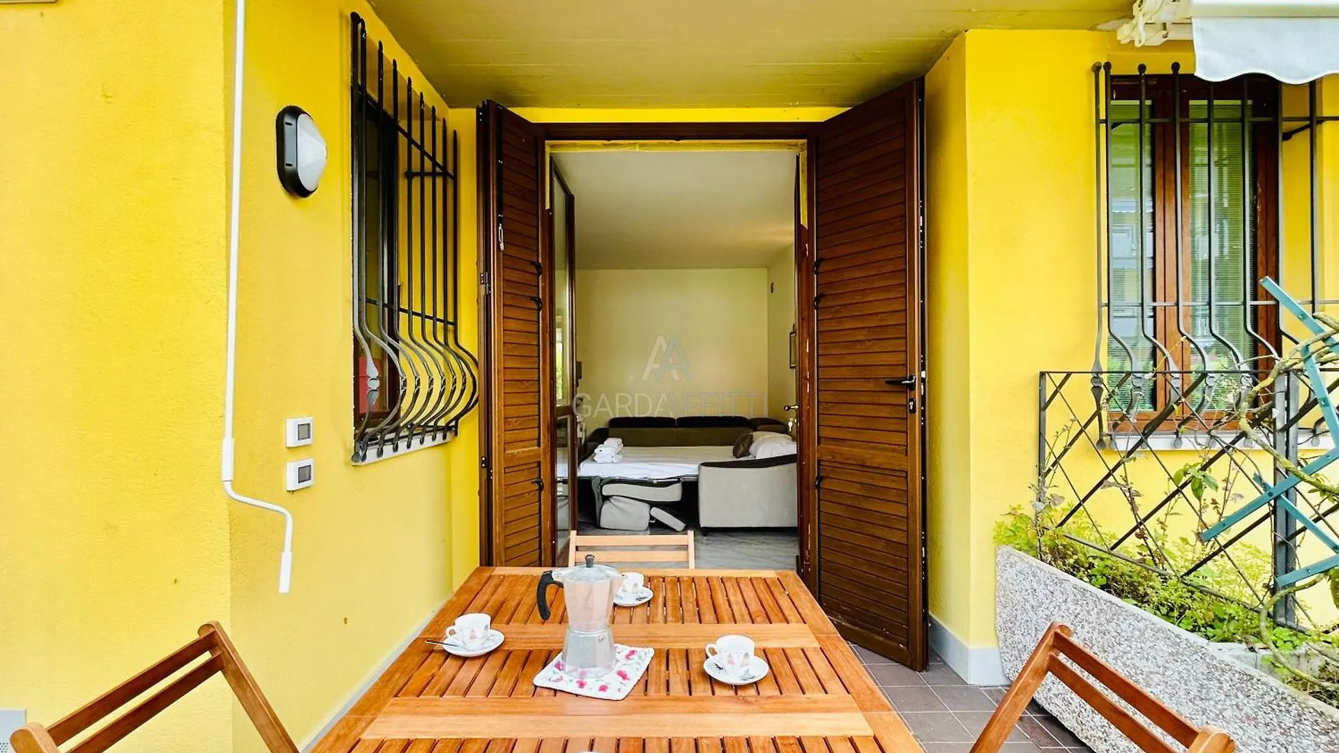 Berlino Apartment - Piano Terra Con Piscina Sirmione
